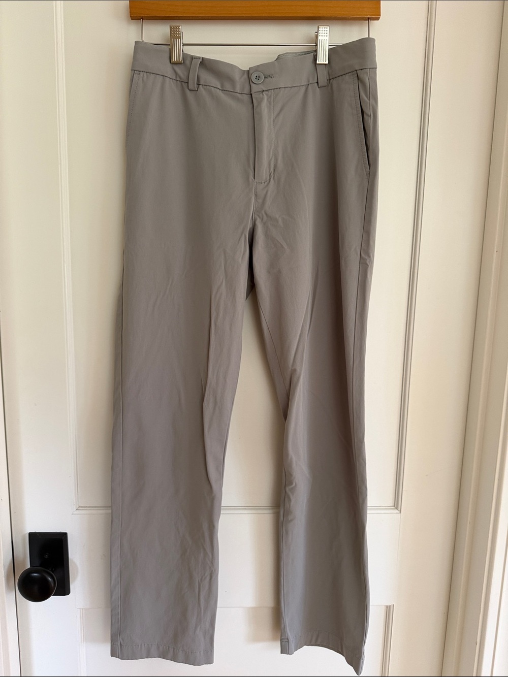 Vineyard Vines Men's Light Gray Straight-Leg Pants